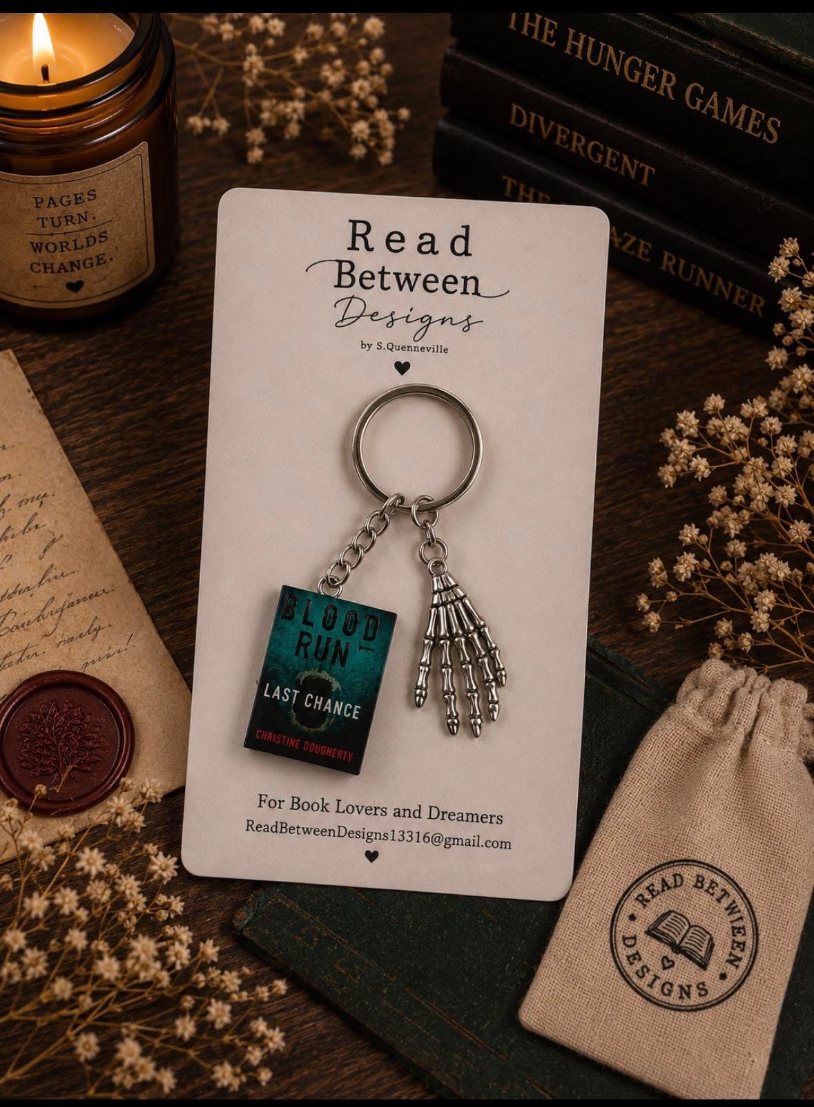 Book lover keychain